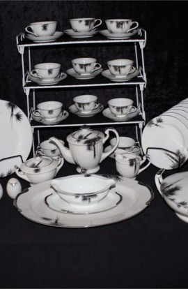 Kutani Bamboo Tree Pattern Fine Bone China Dinnerware 97 Piece Set with Platter, Tea Pot and Gravy Boat