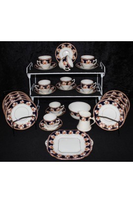Salisbury Crown China of England Imari Tyne Pattern 4025 Antique Tea Set
