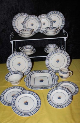 Duchess Pattern 1523 Fine Bone China Antique Tea Set, A 22 Piece Set , Full Service for Six