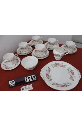 Paragon Fina Bone China Fragrance PARFRAGR Pattern Vintage Tea Set