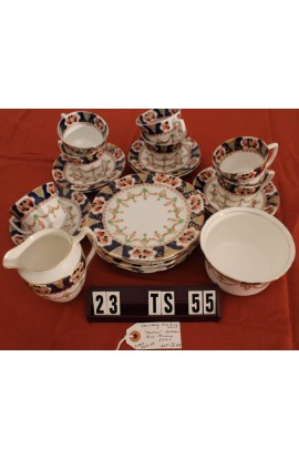 Salisbury Fine Bone China Thames Pattern 23 Piece Vintage Tea Set