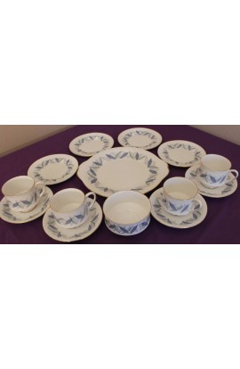 Royal Standard Trend Pattern Fine Bone China Vintage Tea Set