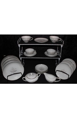 Kaysons Fine Bone China of Japan Golden Rhapsody Pattern 22 Piece Vintage Tea Set
